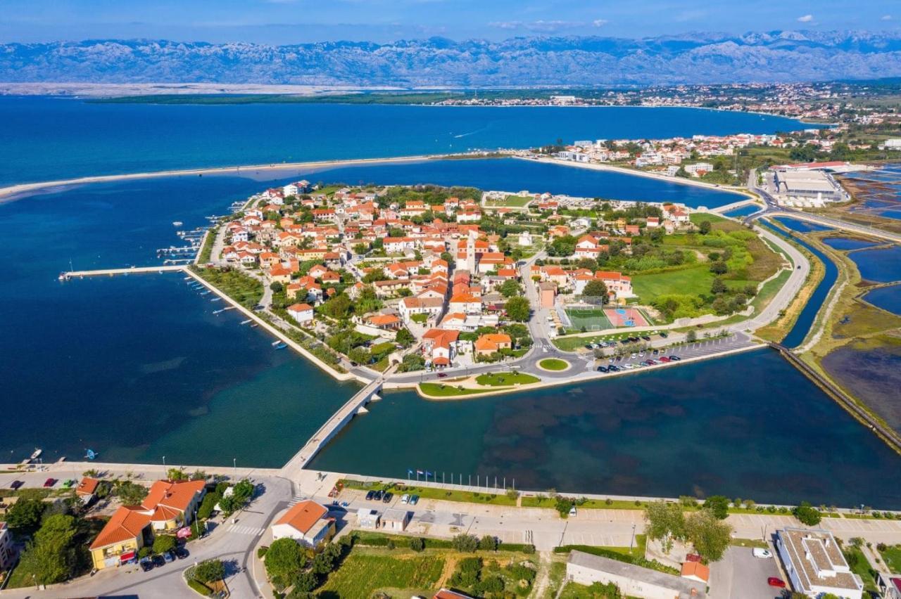 Apartments With A Parking Space Nin, Zadar - 13571 Екстериор снимка