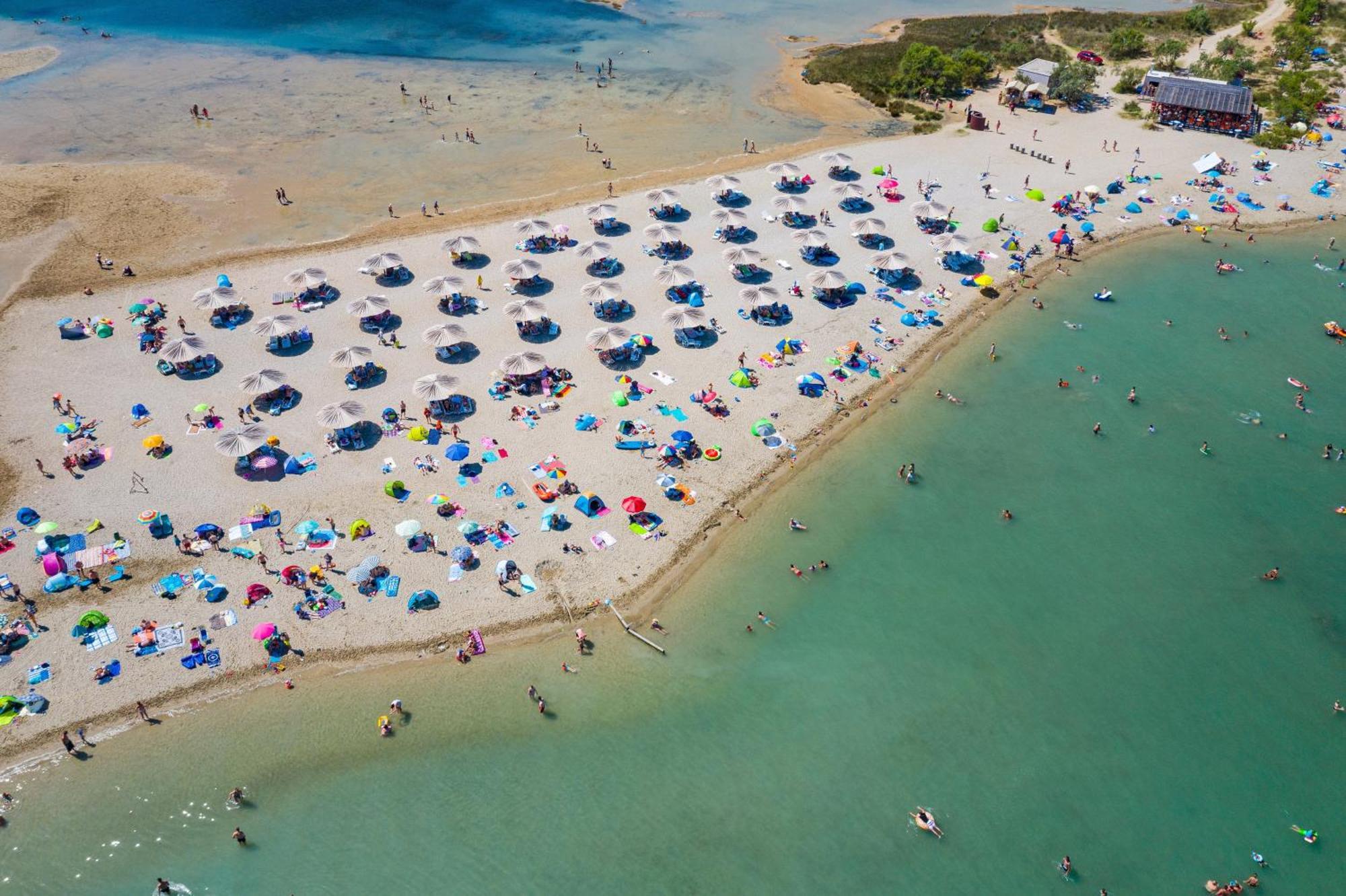 Apartments With A Parking Space Nin, Zadar - 13571 Екстериор снимка